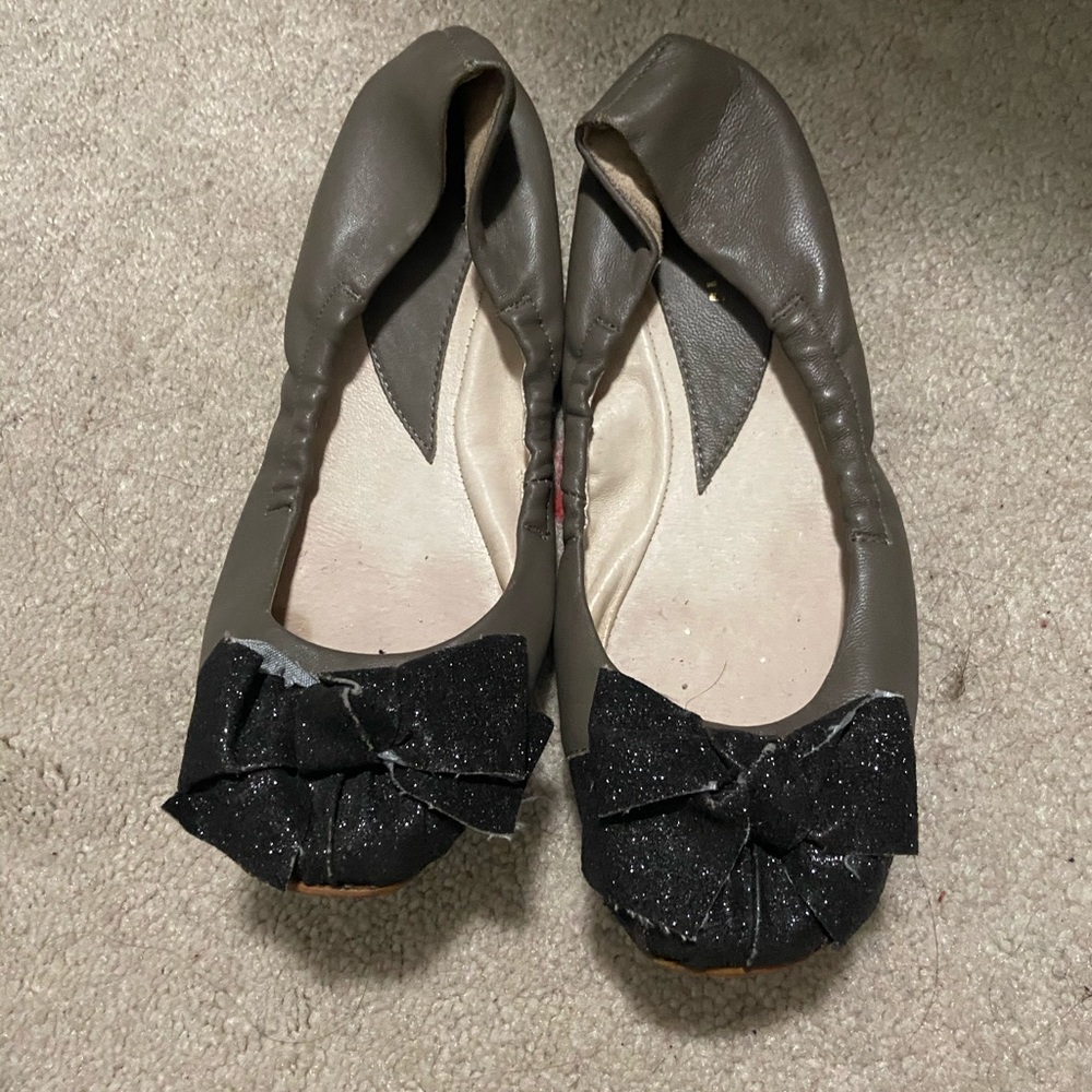 Flats - Picture 3 of 5